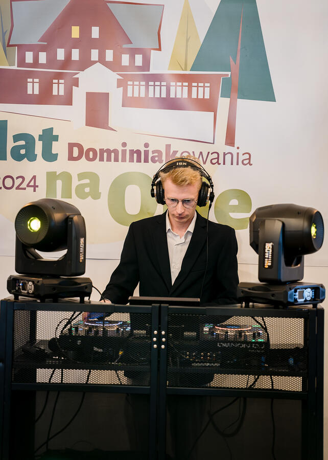 Miksujący DJ Miksujący DJ